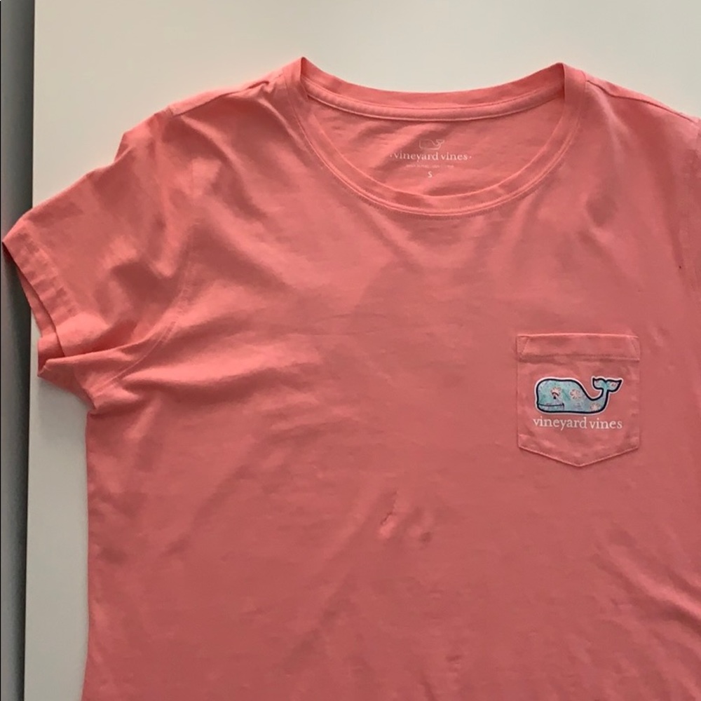 NWOT coral vineyard vines shirt